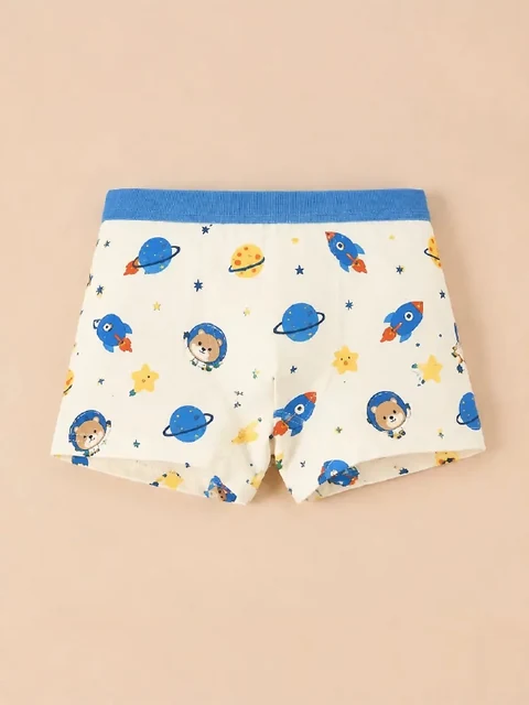 Boxershorts mit Raketen- und Planetenmuster — ein Teil desselben vierteiligen Sets